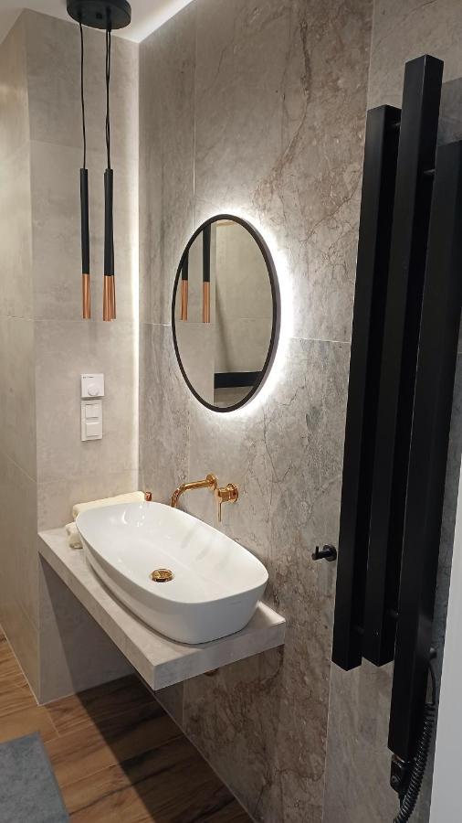 Kima Apartament Bazantow 40 Katowice Ngoại thất bức ảnh
